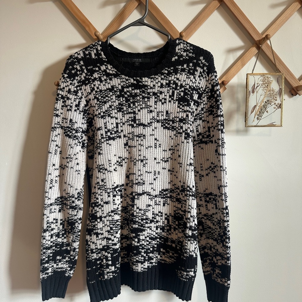 Guess Black and White Crewneck Sweater